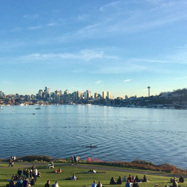 A photo of the Lake Union tour showing the view of South Lake Union from Gasworks Park. 